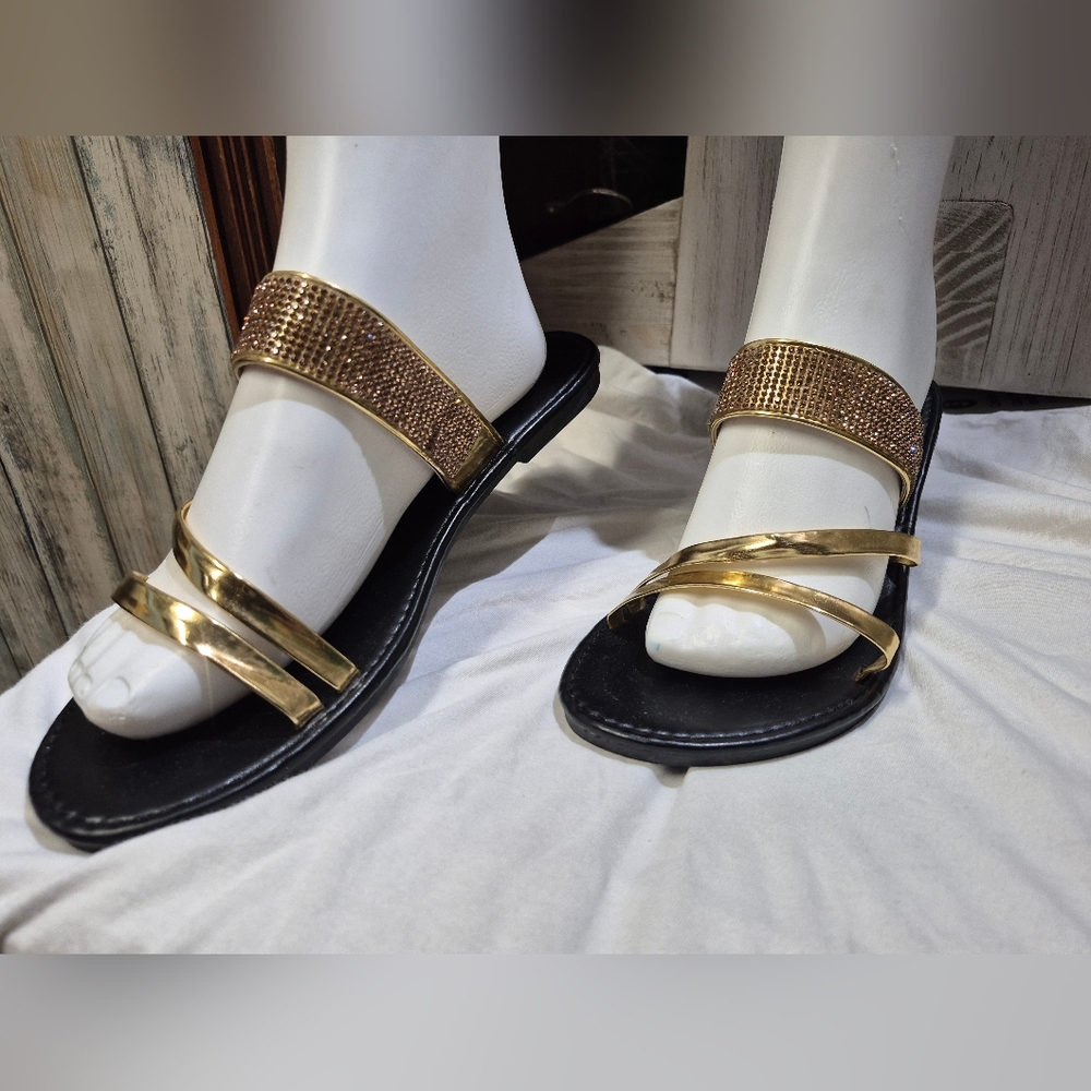 Elegant Gold Women's Sandals